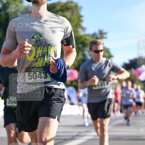 07.09.2025 - BARMER Alsterlauf Dr. Thomas Lammeyer http://msf.ph/oto/8707934 07.09.2025 09:29:16 Laufen 356, 36, 5043, 36 meine-sportfotos.de