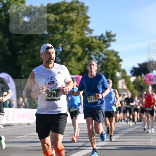 07.09.2025 - BARMER Alsterlauf Dr. Thomas Lammeyer http://msf.ph/oto/8707970 07.09.2025 09:29:23 Laufen 3290, 2274, 8339 meine-sportfotos.de