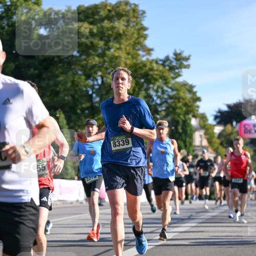 07.09.2025 - BARMER Alsterlauf Dr. Thomas Lammeyer http://msf.ph/oto/8707974 07.09.2025 09:29:23 Laufen 55, 2278, 8339 meine-sportfotos.de