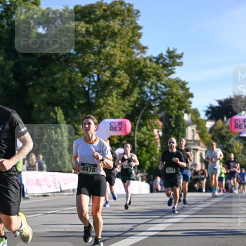 07.09.2025 - BARMER Alsterlauf Dr. Thomas Lammeyer http://msf.ph/oto/8708009 07.09.2025 09:29:29 Laufen 4034, 4978, 544 meine-sportfotos.de