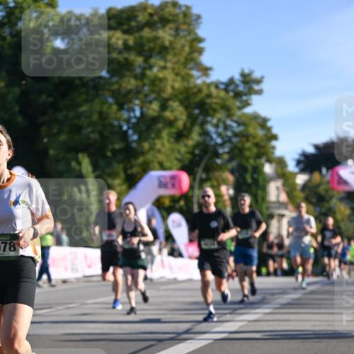 07.09.2025 - BARMER Alsterlauf Dr. Thomas Lammeyer http://msf.ph/oto/8708015 07.09.2025 09:29:30 Laufen 078 meine-sportfotos.de