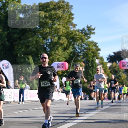 07.09.2025 - BARMER Alsterlauf Dr. Thomas Lammeyer http://msf.ph/oto/8708026 07.09.2025 09:29:31 Laufen 4034, 4336 meine-sportfotos.de
