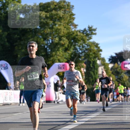 07.09.2025 - BARMER Alsterlauf Dr. Thomas Lammeyer http://msf.ph/oto/8708041 07.09.2025 09:29:34 Laufen 4336, 3711 meine-sportfotos.de