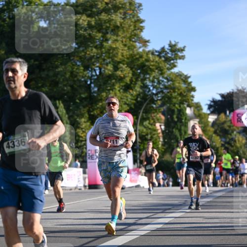 07.09.2025 - BARMER Alsterlauf Dr. Thomas Lammeyer http://msf.ph/oto/8708043 07.09.2025 09:29:34 Laufen 4336, 11, 4182, 29 meine-sportfotos.de