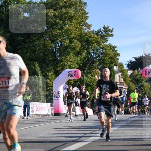 07.09.2025 - BARMER Alsterlauf Dr. Thomas Lammeyer http://msf.ph/oto/8708049 07.09.2025 09:29:36 Laufen 8711, 8248, 2564, 413, 015 meine-sportfotos.de