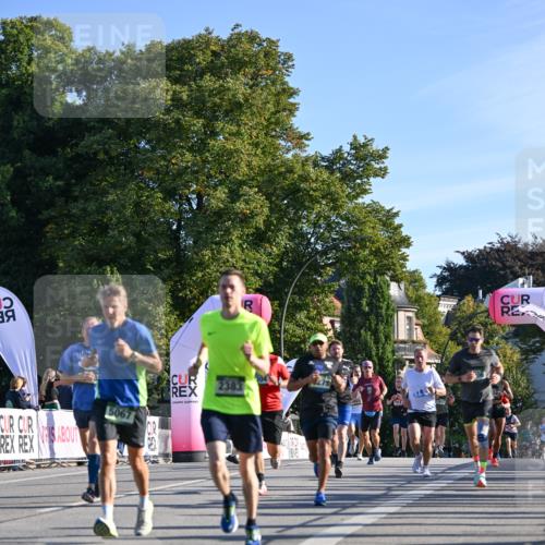 07.09.2025 - BARMER Alsterlauf Dr. Thomas Lammeyer http://msf.ph/oto/8708078 07.09.2025 09:29:43 Laufen 5067, 2383, 2913, 54 meine-sportfotos.de