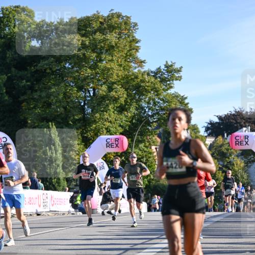 07.09.2025 - BARMER Alsterlauf Dr. Thomas Lammeyer http://msf.ph/oto/8708113 07.09.2025 09:29:49 Laufen 2918, 4010, 291 meine-sportfotos.de