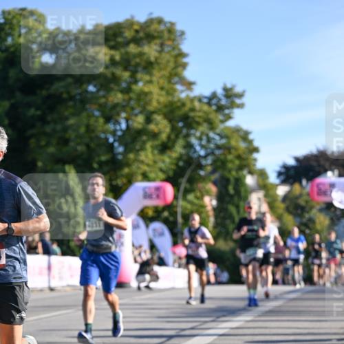 07.09.2025 - BARMER Alsterlauf Dr. Thomas Lammeyer http://msf.ph/oto/8708144 07.09.2025 09:29:54 Laufen  meine-sportfotos.de