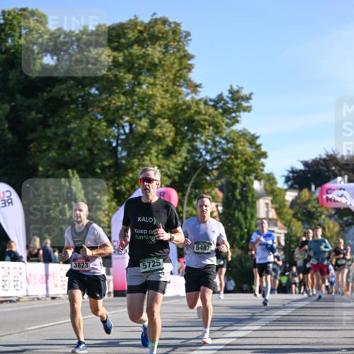 07.09.2025 - BARMER Alsterlauf Dr. Thomas Lammeyer http://msf.ph/oto/8708161 07.09.2025 09:29:57 Laufen 3823, 15725, 5487 meine-sportfotos.de