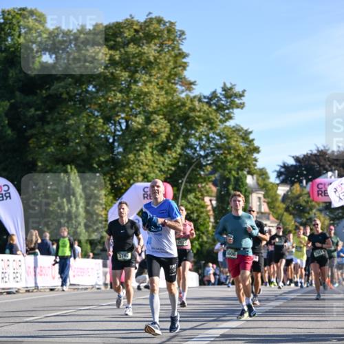 07.09.2025 - BARMER Alsterlauf Dr. Thomas Lammeyer http://msf.ph/oto/8708182 07.09.2025 09:30:01 Laufen 3767, 2027, 5606, 29219 meine-sportfotos.de