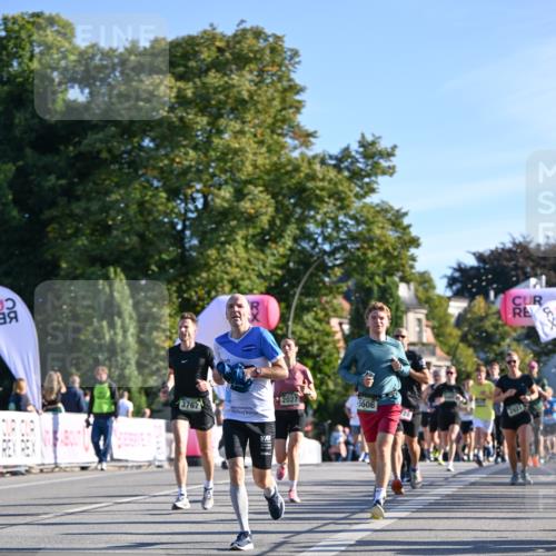 07.09.2025 - BARMER Alsterlauf Dr. Thomas Lammeyer http://msf.ph/oto/8708183 07.09.2025 09:30:01 Laufen 3767, 2027, 5606, 28, 9, 2921 meine-sportfotos.de