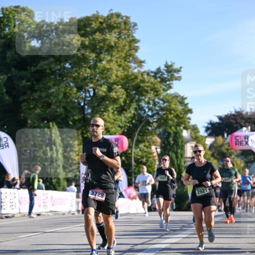 07.09.2025 - BARMER Alsterlauf Dr. Thomas Lammeyer http://msf.ph/oto/8708204 07.09.2025 09:30:04 Laufen 20, 3728, 5091, 2921 meine-sportfotos.de