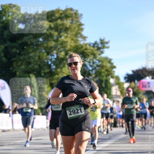 07.09.2025 - BARMER Alsterlauf Dr. Thomas Lammeyer http://msf.ph/oto/8708218 07.09.2025 09:30:07 Laufen 5091, 36, 2921 meine-sportfotos.de