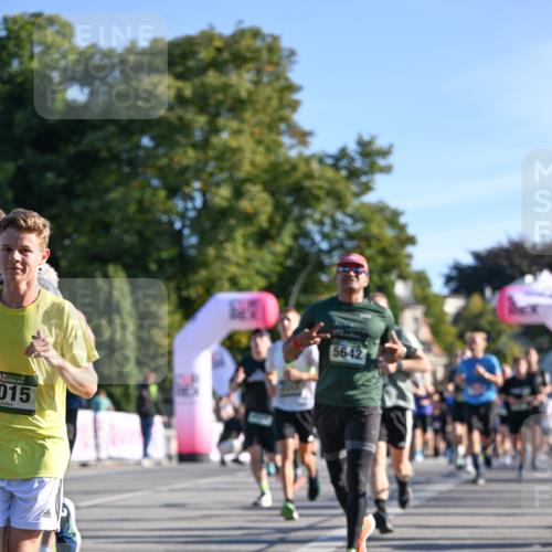 07.09.2025 - BARMER Alsterlauf Dr. Thomas Lammeyer http://msf.ph/oto/8708232 07.09.2025 09:30:09 Laufen 36, 015, 5642 meine-sportfotos.de