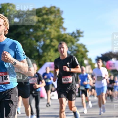 07.09.2025 - BARMER Alsterlauf Dr. Thomas Lammeyer http://msf.ph/oto/8708270 07.09.2025 09:30:15 Laufen 518, 178, 4535 meine-sportfotos.de