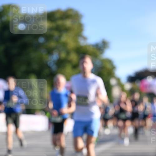 07.09.2025 - BARMER Alsterlauf Dr. Thomas Lammeyer http://msf.ph/oto/8708282 07.09.2025 09:30:17 Laufen  meine-sportfotos.de
