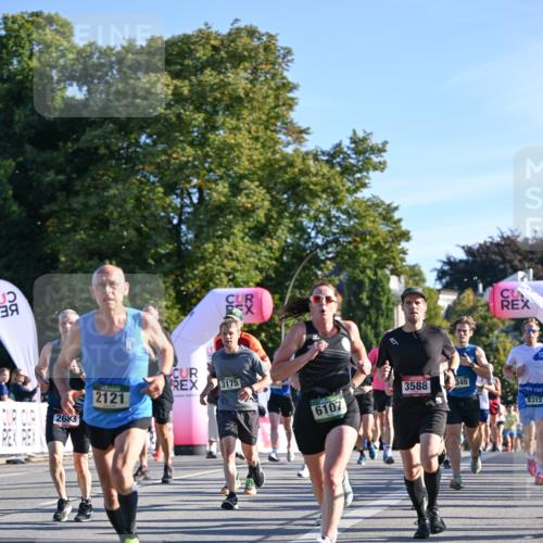 07.09.2025 - BARMER Alsterlauf Dr. Thomas Lammeyer http://msf.ph/oto/8708294 07.09.2025 09:30:19 Laufen 20, 2683, 2121, 3175, 3588, 6107, 4, 349, 8312 meine-sportfotos.de