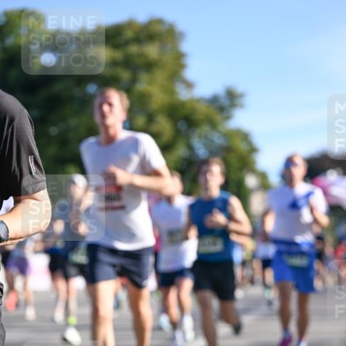 07.09.2025 - BARMER Alsterlauf Dr. Thomas Lammeyer http://msf.ph/oto/8708313 07.09.2025 09:30:22 Laufen  meine-sportfotos.de