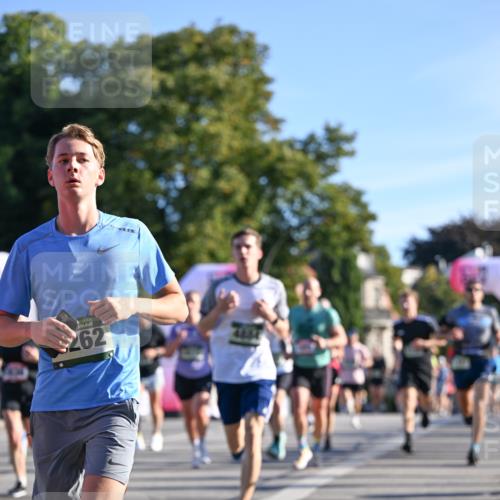 07.09.2025 - BARMER Alsterlauf Dr. Thomas Lammeyer http://msf.ph/oto/8708325 07.09.2025 09:30:25 Laufen 262, 4484 meine-sportfotos.de