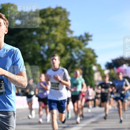 07.09.2025 - BARMER Alsterlauf Dr. Thomas Lammeyer http://msf.ph/oto/8708328 07.09.2025 09:30:26 Laufen  meine-sportfotos.de