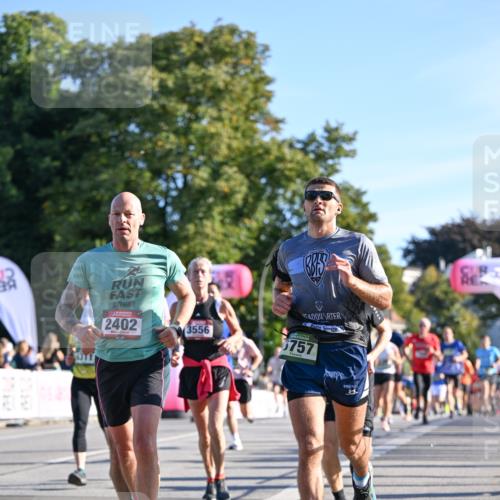 07.09.2025 - BARMER Alsterlauf Dr. Thomas Lammeyer http://msf.ph/oto/8708340 07.09.2025 09:30:28 Laufen 2402, 3556, 6757 meine-sportfotos.de