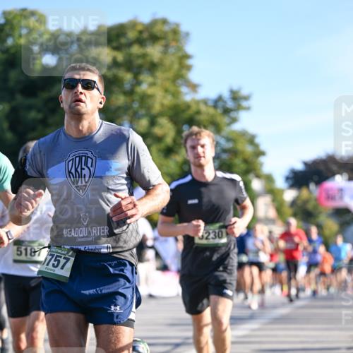 07.09.2025 - BARMER Alsterlauf Dr. Thomas Lammeyer http://msf.ph/oto/8708345 07.09.2025 09:30:28 Laufen 518, 757, 230 meine-sportfotos.de