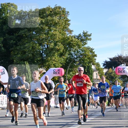 07.09.2025 - BARMER Alsterlauf Dr. Thomas Lammeyer http://msf.ph/oto/8708363 07.09.2025 09:30:32 Laufen 4511, 2388, 8421, 5441, 2889, 2122, 554, 3299, 5905 meine-sportfotos.de