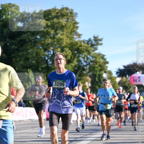 07.09.2025 - BARMER Alsterlauf Dr. Thomas Lammeyer http://msf.ph/oto/8708386 07.09.2025 09:30:36 Laufen 2897, 3299, 5905 meine-sportfotos.de