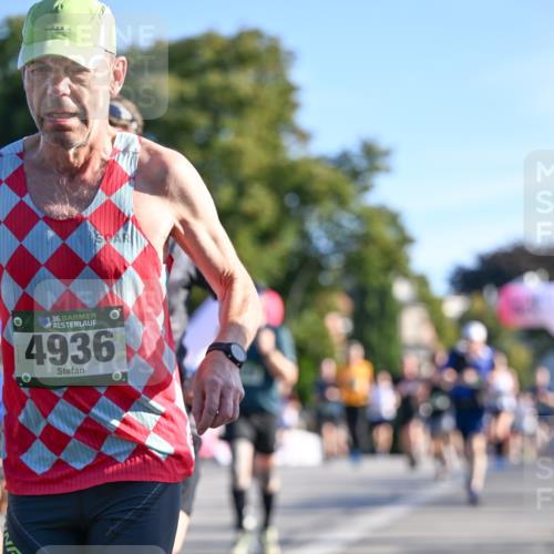 07.09.2025 - BARMER Alsterlauf Dr. Thomas Lammeyer http://msf.ph/oto/8708442 07.09.2025 09:30:45 Laufen 36, 4936, 44 meine-sportfotos.de