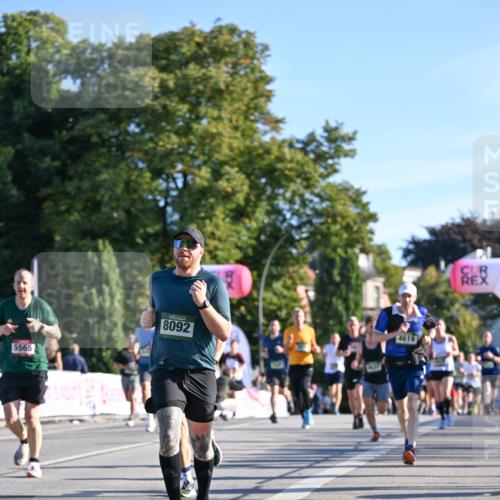 07.09.2025 - BARMER Alsterlauf Dr. Thomas Lammeyer http://msf.ph/oto/8708445 07.09.2025 09:30:46 Laufen 5565, 8092, 4619 meine-sportfotos.de