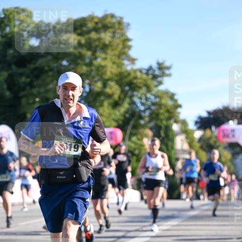 07.09.2025 - BARMER Alsterlauf Dr. Thomas Lammeyer http://msf.ph/oto/8708463 07.09.2025 09:30:50 Laufen 19 meine-sportfotos.de