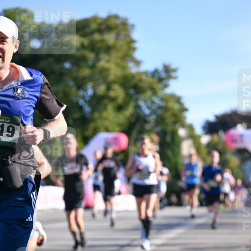 07.09.2025 - BARMER Alsterlauf Dr. Thomas Lammeyer http://msf.ph/oto/8708468 07.09.2025 09:30:51 Laufen 19 meine-sportfotos.de