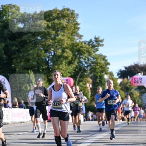 07.09.2025 - BARMER Alsterlauf Dr. Thomas Lammeyer http://msf.ph/oto/8708475 07.09.2025 09:30:52 Laufen 4835, 4420, 5740 meine-sportfotos.de