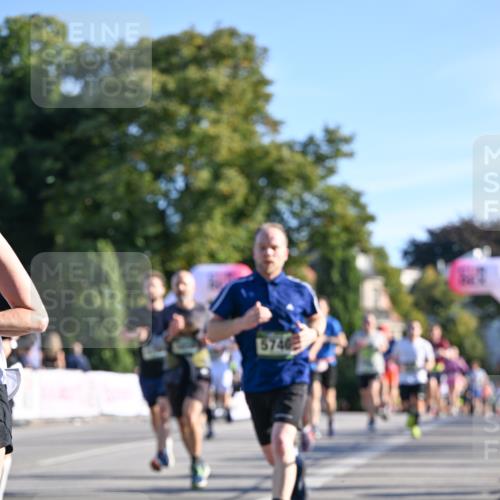 07.09.2025 - BARMER Alsterlauf Dr. Thomas Lammeyer http://msf.ph/oto/8708484 07.09.2025 09:30:53 Laufen 5740 meine-sportfotos.de