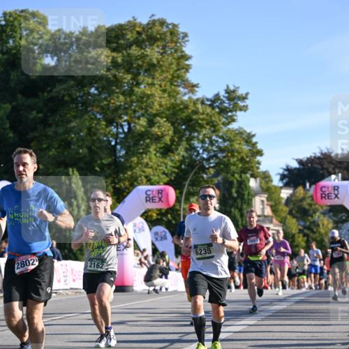 07.09.2025 - BARMER Alsterlauf Dr. Thomas Lammeyer http://msf.ph/oto/8708509 07.09.2025 09:30:57 Laufen 2802, 2697, 6235, 2162 meine-sportfotos.de