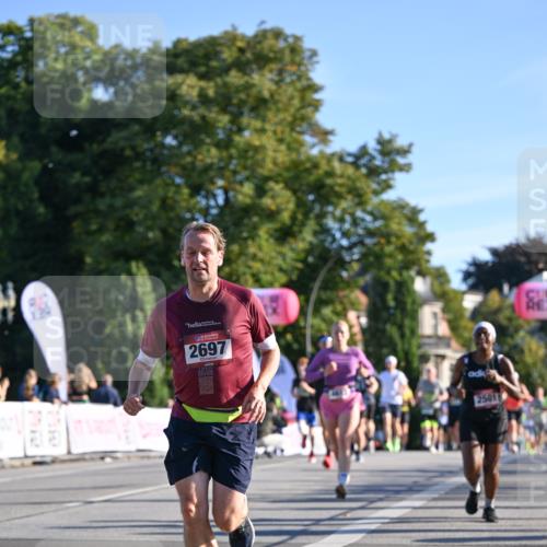 07.09.2025 - BARMER Alsterlauf Dr. Thomas Lammeyer http://msf.ph/oto/8708526 07.09.2025 09:31:01 Laufen 2697, 2501 meine-sportfotos.de