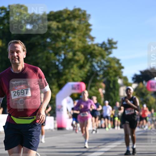 07.09.2025 - BARMER Alsterlauf Dr. Thomas Lammeyer http://msf.ph/oto/8708532 07.09.2025 09:31:02 Laufen 36, 2697, 54, 12641 meine-sportfotos.de