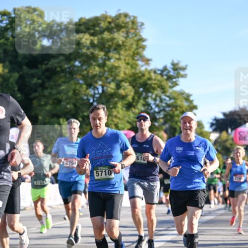 07.09.2025 - BARMER Alsterlauf Dr. Thomas Lammeyer http://msf.ph/oto/8708624 07.09.2025 09:31:18 Laufen 2794, 5710, 618 meine-sportfotos.de
