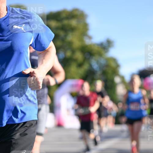 07.09.2025 - BARMER Alsterlauf Dr. Thomas Lammeyer http://msf.ph/oto/8708637 07.09.2025 09:31:20 Laufen  meine-sportfotos.de