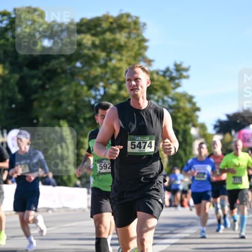07.09.2025 - BARMER Alsterlauf Dr. Thomas Lammeyer http://msf.ph/oto/8708658 07.09.2025 09:31:24 Laufen 592, 36, 5474, 794 meine-sportfotos.de