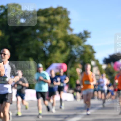 07.09.2025 - BARMER Alsterlauf Dr. Thomas Lammeyer http://msf.ph/oto/8708719 07.09.2025 09:31:34 Laufen  meine-sportfotos.de
