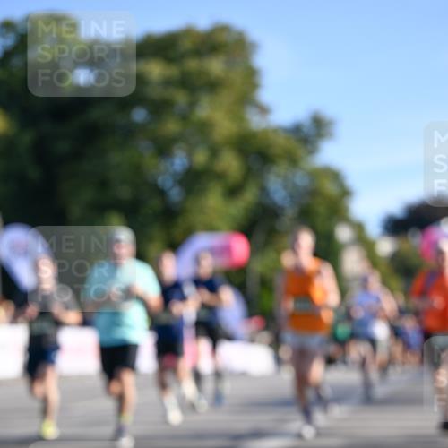 07.09.2025 - BARMER Alsterlauf Dr. Thomas Lammeyer http://msf.ph/oto/8708722 07.09.2025 09:31:34 Laufen  meine-sportfotos.de