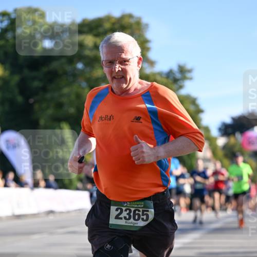 07.09.2025 - BARMER Alsterlauf Dr. Thomas Lammeyer http://msf.ph/oto/8708745 07.09.2025 09:31:37 Laufen 36, 2365 meine-sportfotos.de
