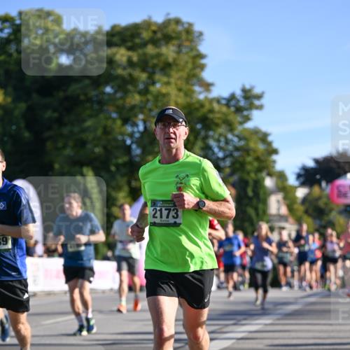 07.09.2025 - BARMER Alsterlauf Dr. Thomas Lammeyer http://msf.ph/oto/8708759 07.09.2025 09:31:42 Laufen 39, 2173 meine-sportfotos.de