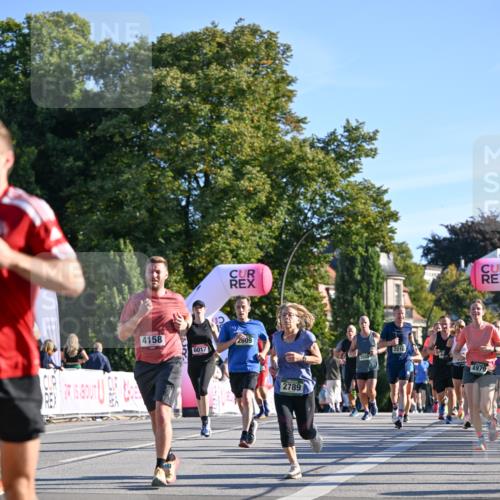 07.09.2025 - BARMER Alsterlauf Dr. Thomas Lammeyer http://msf.ph/oto/8708772 07.09.2025 09:31:45 Laufen 4158, 6017, 2609, 2789, 2010, 2508, 4979 meine-sportfotos.de