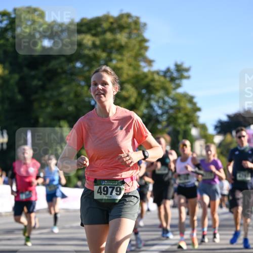 07.09.2025 - BARMER Alsterlauf Dr. Thomas Lammeyer http://msf.ph/oto/8708798 07.09.2025 09:31:49 Laufen 36, 4979 meine-sportfotos.de
