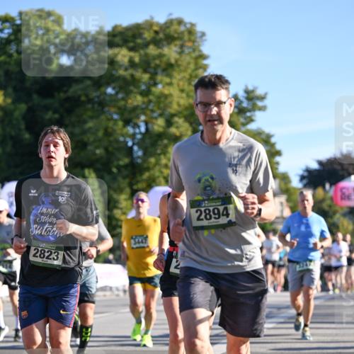 07.09.2025 - BARMER Alsterlauf Dr. Thomas Lammeyer http://msf.ph/oto/8708825 07.09.2025 09:31:53 Laufen 10, 2823, 3447, 2, 2894, 9 meine-sportfotos.de