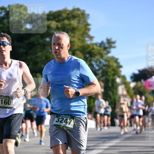 07.09.2025 - BARMER Alsterlauf Dr. Thomas Lammeyer http://msf.ph/oto/8708844 07.09.2025 09:31:56 Laufen 160, 36, 3247 meine-sportfotos.de