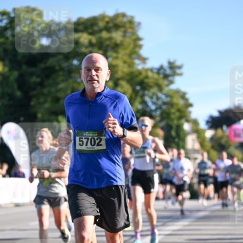 07.09.2025 - BARMER Alsterlauf Dr. Thomas Lammeyer http://msf.ph/oto/8708907 07.09.2025 09:32:07 Laufen 136, 5702 meine-sportfotos.de