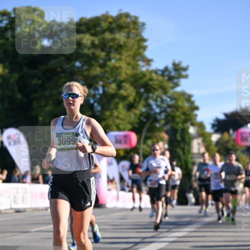 07.09.2025 - BARMER Alsterlauf Dr. Thomas Lammeyer http://msf.ph/oto/8708916 07.09.2025 09:32:08 Laufen 3099 meine-sportfotos.de